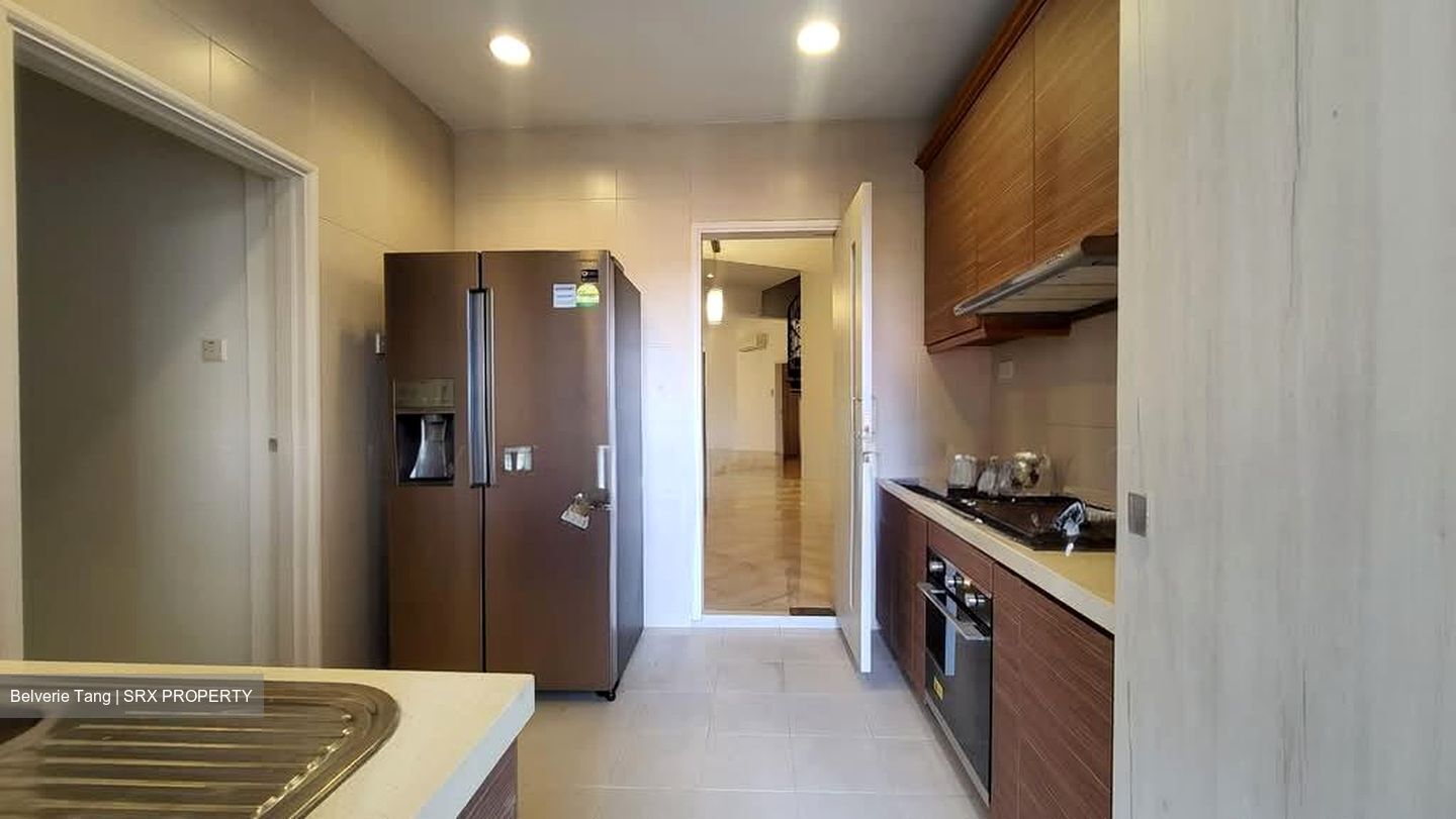 Orange Regency (D10), Apartment #557946961